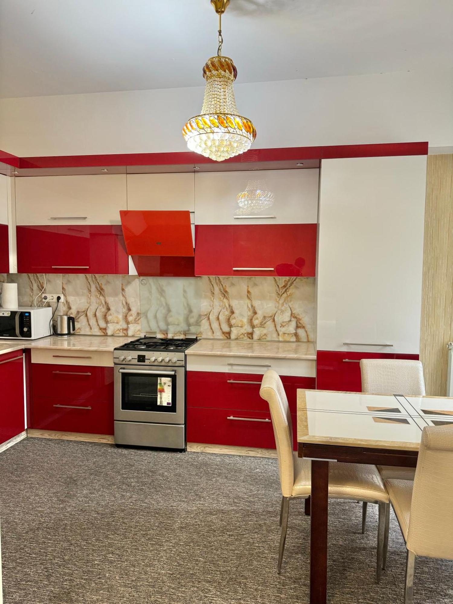 Full Comfort Apartment At Chavchavadze 第比利斯 外观 照片